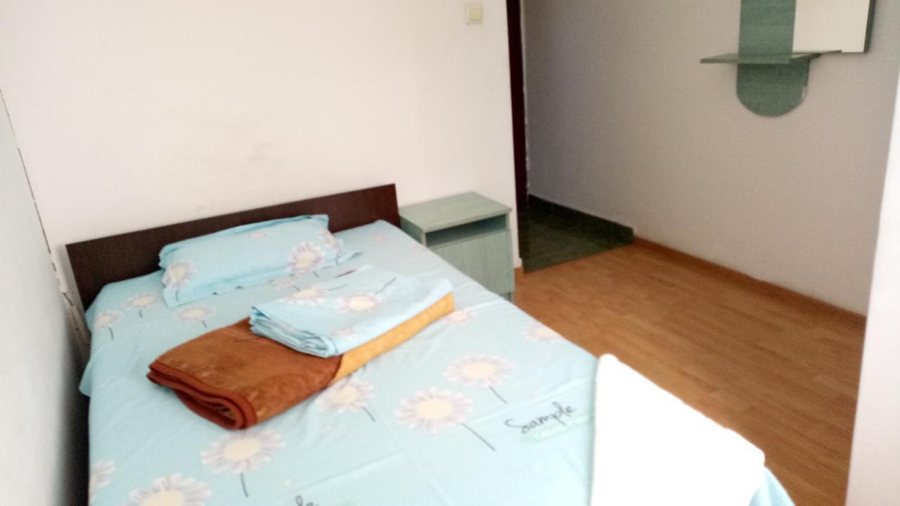 Albergue La Conu Iancu Drobeta Turnu Severin Exterior foto